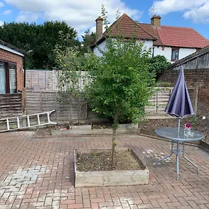 Aparthotel Cambridge Suites, Harmondsworth